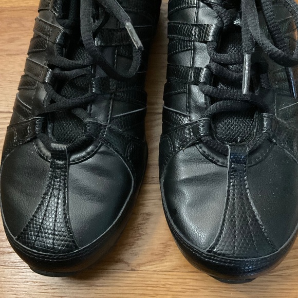 NIKE Black NE MARQUE PAS Non Marking Aerobic Dance Cheer Women Shoes Sz 7.5 - Picture 3 of 12